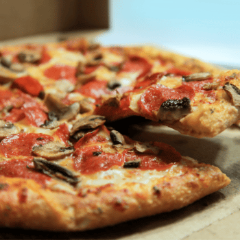 Grain-Free Pizza Recipe With a Crunchy and Crispy Crust
