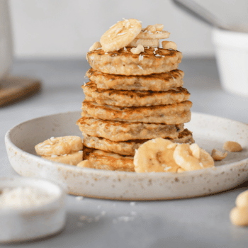 Sweet Banana Oatmeal Pancakes Recipe